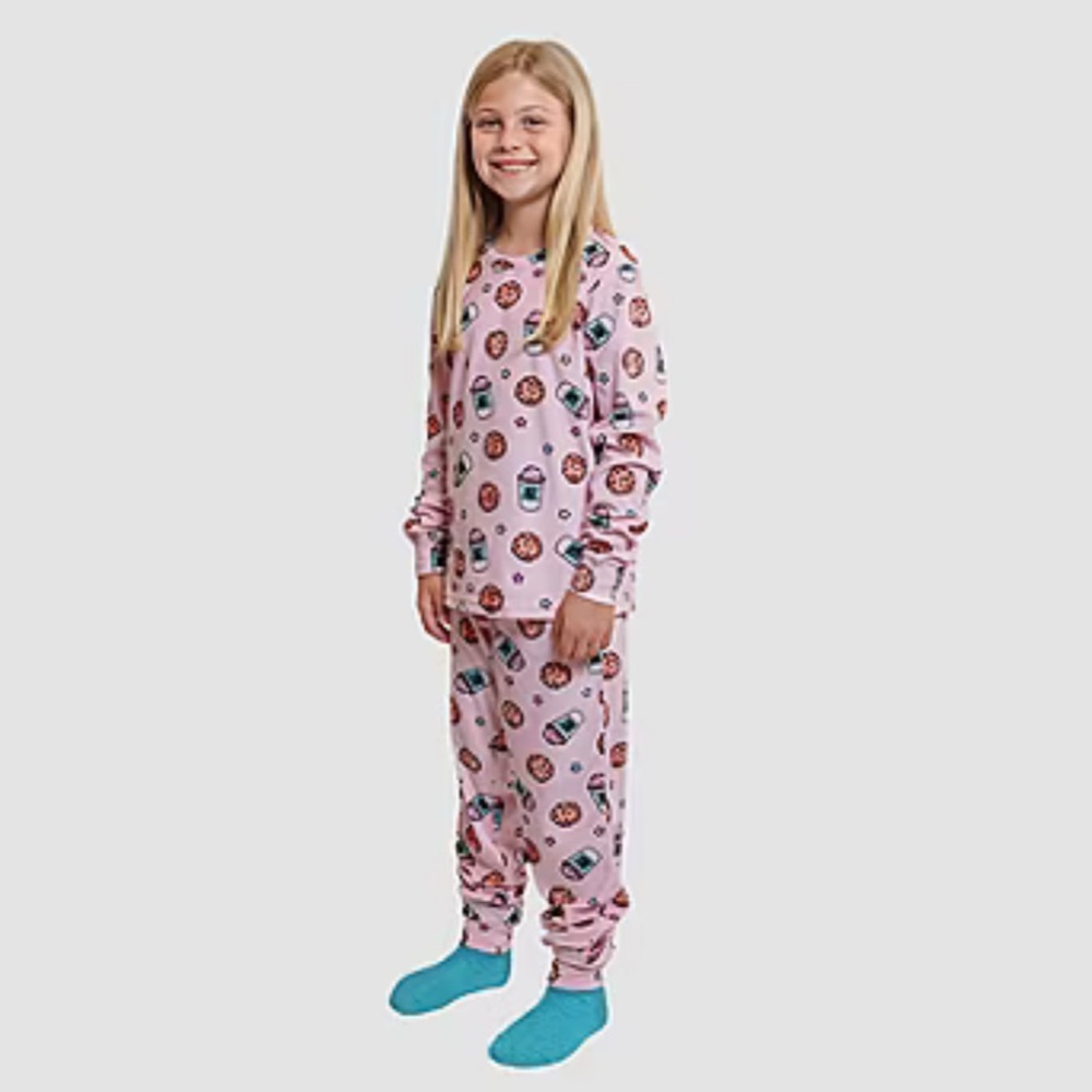 Girls Pink Milk & Cookies Cartoon Pajama Set With Fuzzy Socks